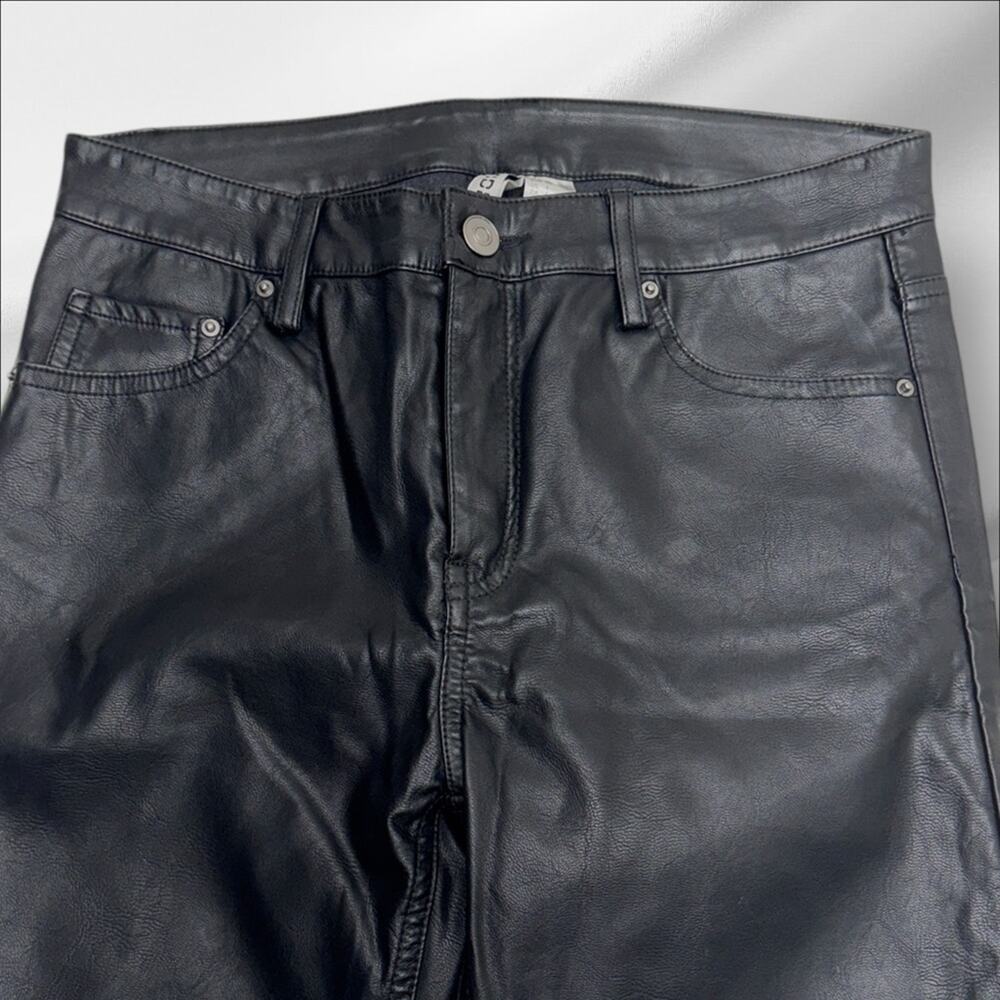 DIVIDED Women’s 4 Black Skinny Leather Jean
